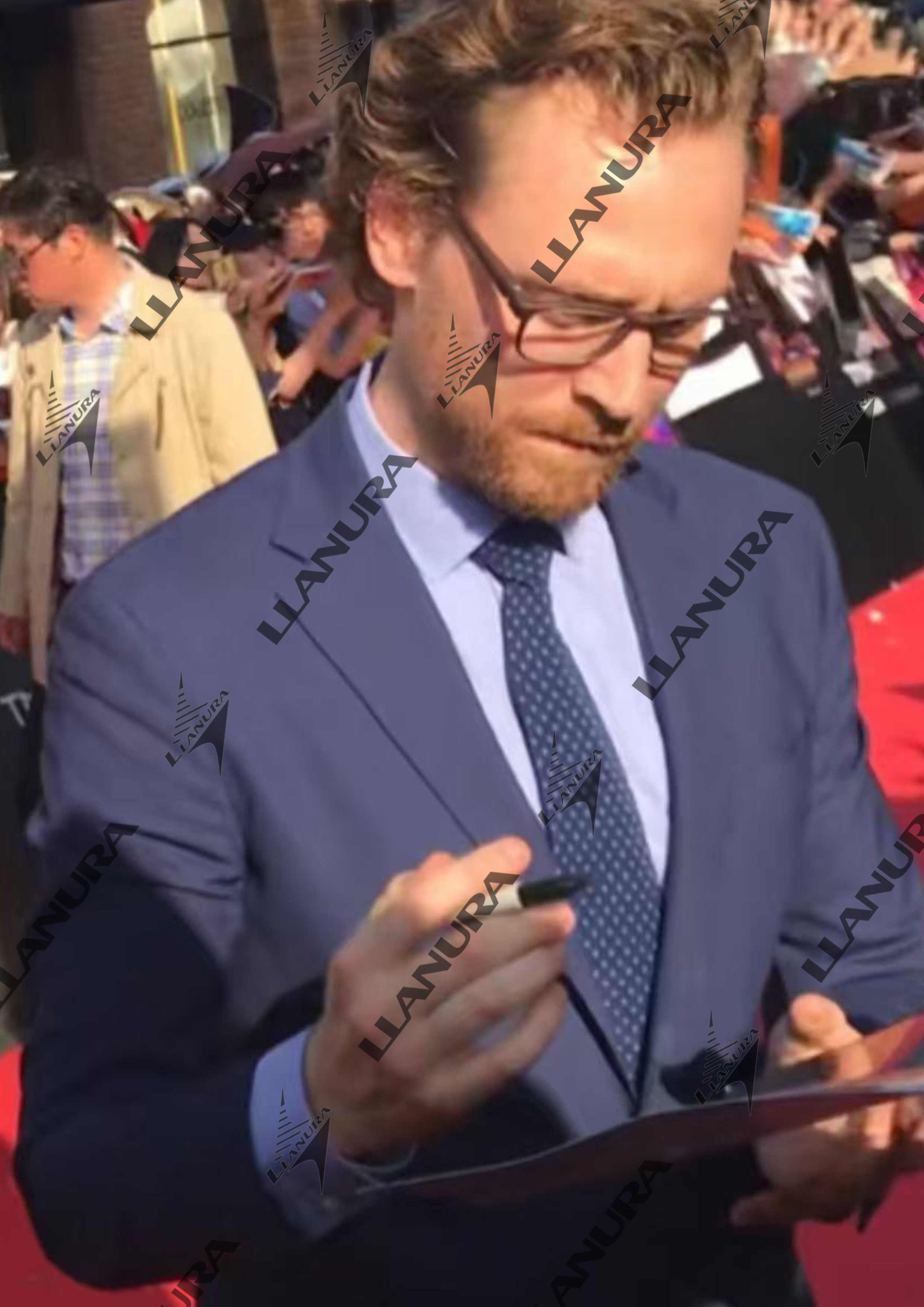 Tom Hiddleston